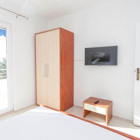 Apartment Aria Baška Voda エクステリア 写真