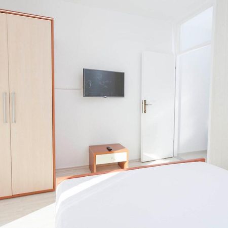 Apartment Aria Baška Voda エクステリア 写真