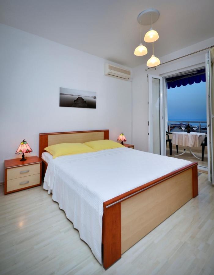 Apartment Aria Baška Voda エクステリア 写真